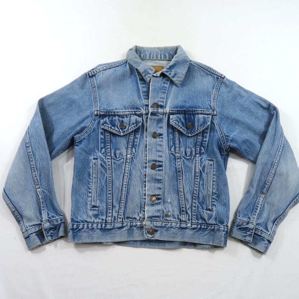 The GAP Jean Denim Jacket, Trucker, Blue Button Up Sz 38 1990s
